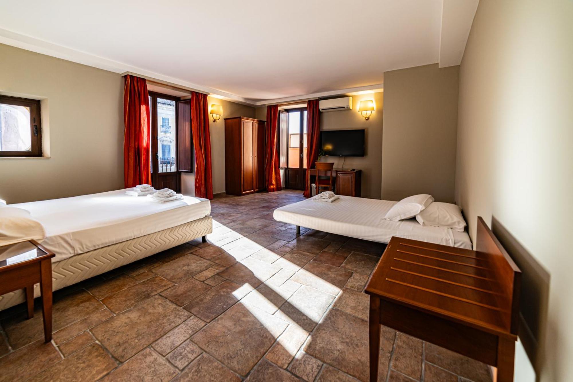 Malia Home Catania Bagian luar foto