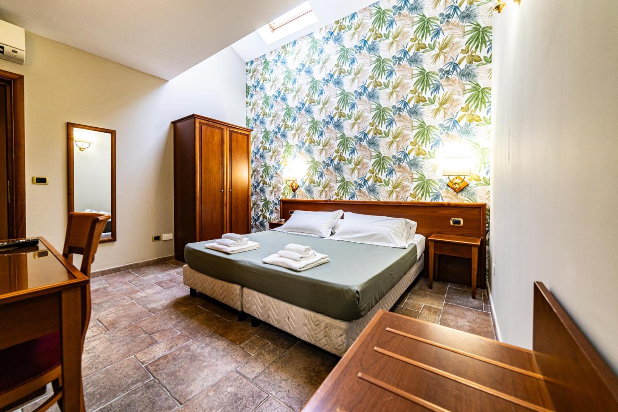 Malia Home Catania Bagian luar foto